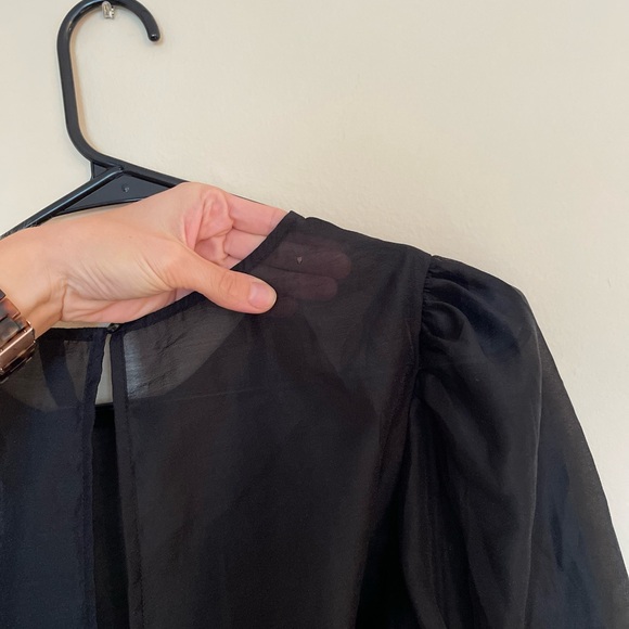 H&M Sheer Blouse - Size M - Picture 6 of 6